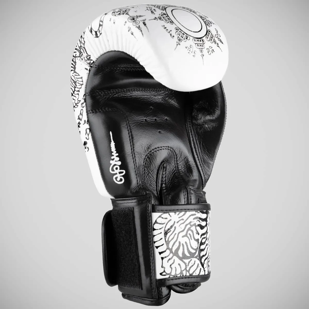 8 Weapons Sak Yant Tiger Boxing Gloves White/Black